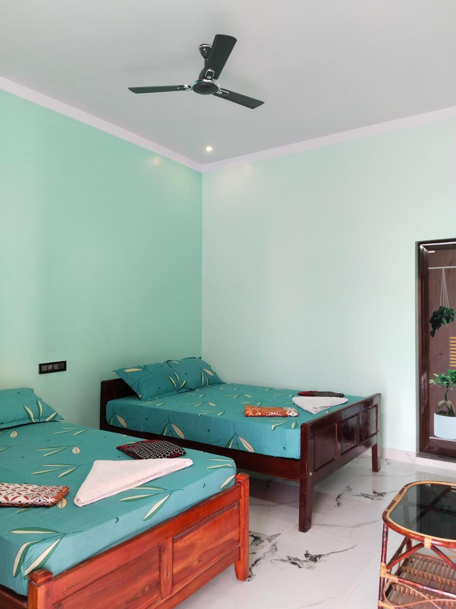 Vedhav Residency Hotel กันยากุมารี ภายนอก รูปภาพ